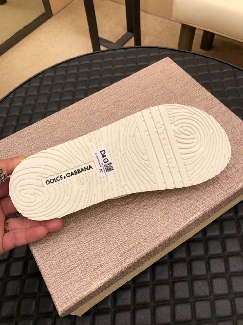 D*G slippers